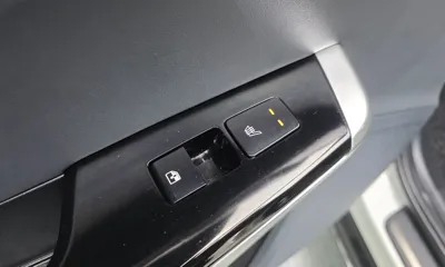 Kia EV6 2022, 75417 км, за 21005.65 USD - фото 27