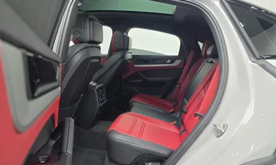 Porsche Cayenne 2025, 43067 км, за 91243.27 USD - фото 12