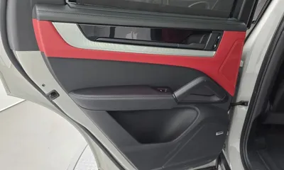 Porsche Cayenne 2025, 43067 км, за 91243.27 USD - фото 25
