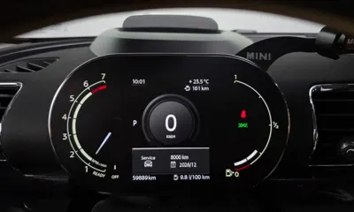 MINI Clubman 2021, 59889 км, за 14375.74 USD - фото 8