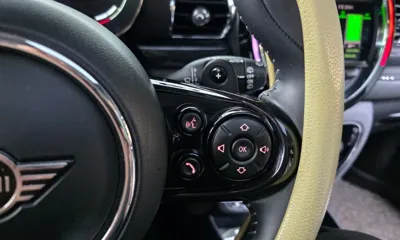 MINI Clubman 2021, 59889 км, за 14375.74 USD - фото 32