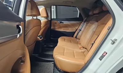 Hyundai Grandeur 2018, 78157 км, за 12275.17 USD - фото 12