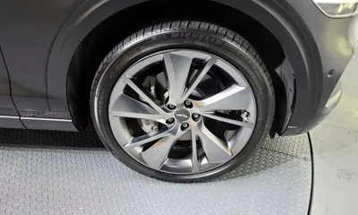 Genesis GV70 2023, 21834 км, за 66065.4 USD
