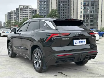 Jetour Dasheng 2023, 9900 км, за 14643.31 USD