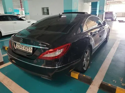 Mercedes-Benz CLS-Class 2014, 125150 км, за 7466.14 USD
