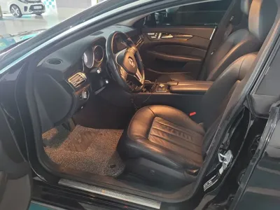 Mercedes-Benz CLS-Class 2014, 125150 км, за 7466.14 USD