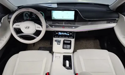 Hyundai Grandeur 2022, 39084 км, за 19478.84 USD - фото 7