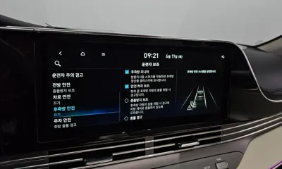 Hyundai Grandeur 2022, 39084 км, за 19478.84 USD - фото 28