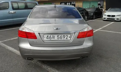 Hyundai Genesis 2009, 109011 км, за 2430.37 USD