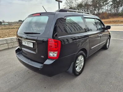Kia Canival 2011, 140260 км, за 2593.77 USD