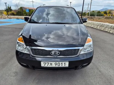 Kia Canival 2011, 140260 км, за 2593.77 USD
