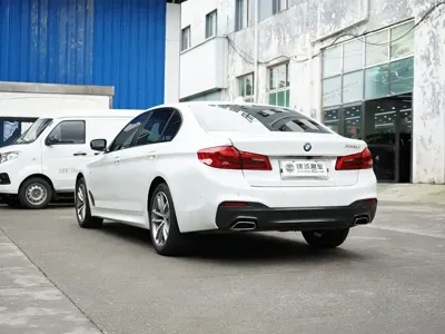 BMW 5 Series 2019, 64000 км, за 22566.54 USD