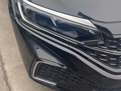 Volkswagen Passat 2023, 25000 км, за 14608.35 USD - фото 7