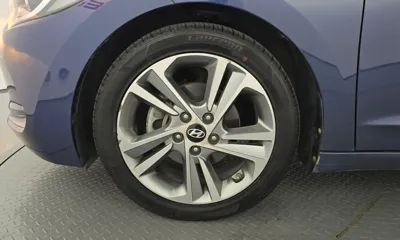 Hyundai Avante 2018, 171898 км, за 4428.88 USD