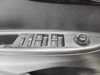 ChevroletGMDaewoo Spark 2017, 135754 км, за 2691.35 USD - фото 13