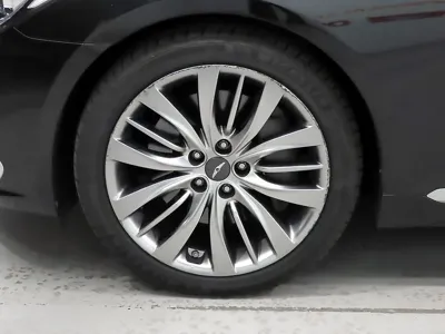 Genesis G80 2018, 153001 км, за 10488.6 USD