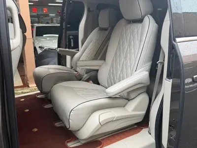 Buick GL8 2023, 80000 км, за 17677.59 USD - фото 9