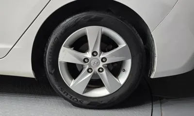 Hyundai Avante 2012, 172726 км, за 2586.32 USD - фото 21