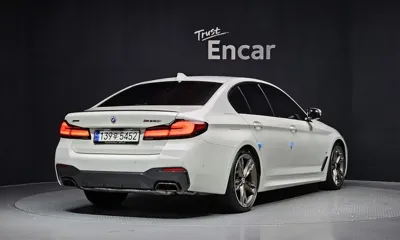 BMW 5-Series 2023, 24474 км, за 39006.59 USD