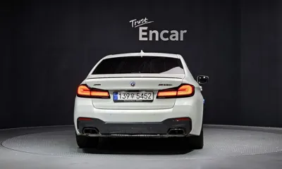 BMW 5-Series 2023, 24474 км, за 39006.59 USD