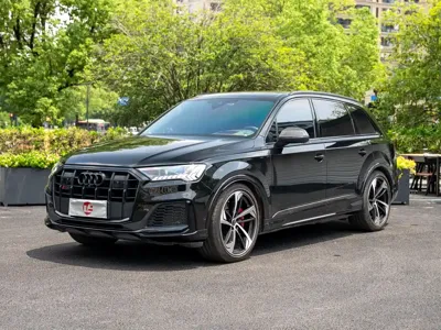 Audi SQ7 · 2025 год