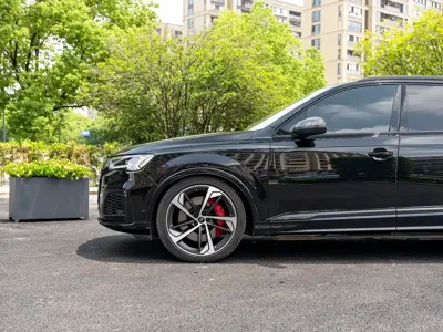 Audi SQ7 2025, 20000 км, за 99762.63 USD - фото 11