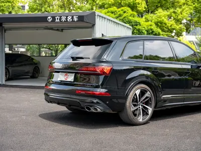 Audi SQ7 2025, 20000 км, за 99762.63 USD - фото 12