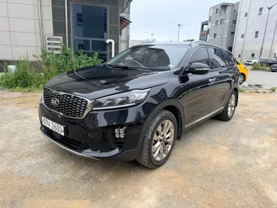 Kia Sorento 2018, 240800 км, за 9686.01 USD