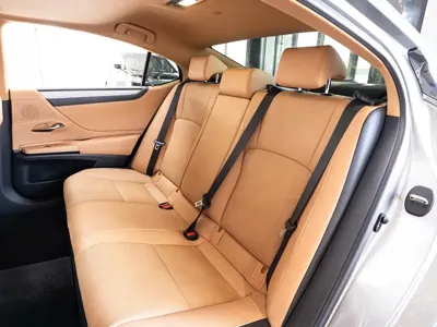 Lexus ES 2025, 10200 км, за 41141.05 USD - фото 12