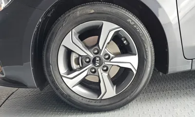 Kia K3 2019, 40988 км, за 8990.23 USD