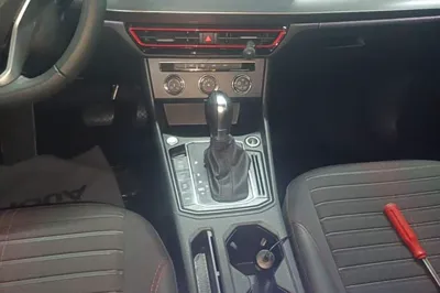 Volkswagen Lavida 2023, 40100 км, за 13696 USD - фото 21