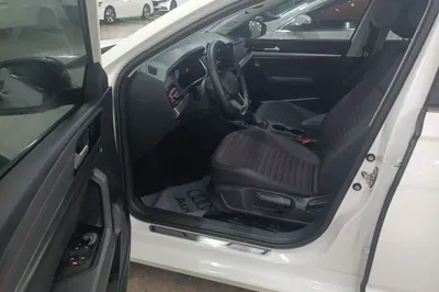 Volkswagen Lavida 2023, 40100 км, за 13696 USD - фото 22