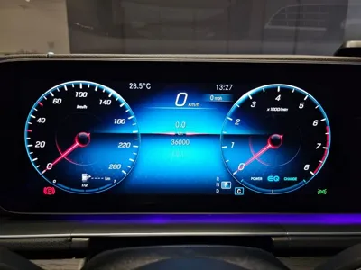 Mercedes-Benz GLS-Class 2023, 36000 км, за 65620.05 USD - фото 8