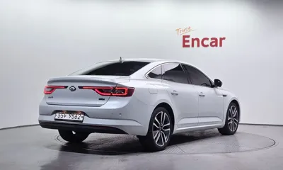 Renault-KoreaSamsung SM6 2017, 113922 км, за 4569.53 USD