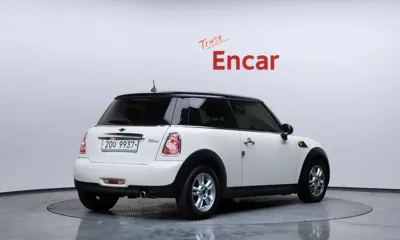 MINI Cooper 2013, 113413 км, за 3105.38 USD