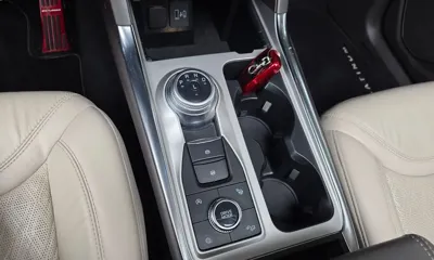 Ford Explorer 2022, 58257 км, за 22801.31 USD - фото 9