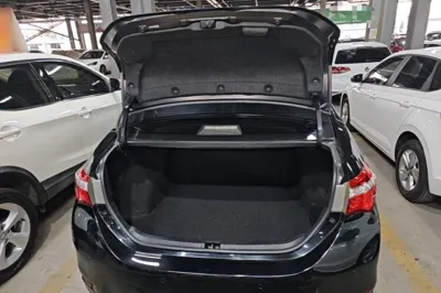 Toyota Corolla 2014, 177900 км, за 6331 USD - фото 14
