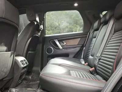 Land Rover Discovery Sport 2021, 103000 км, за 14741.16 USD - фото 6