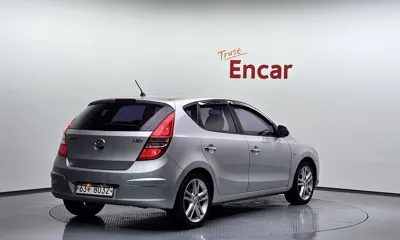Hyundai i30 2011, 147751 км, за 2619.14 USD