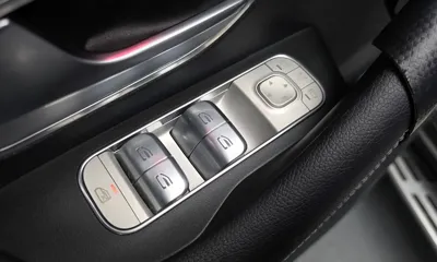 Mercedes-Benz GLE-Class 2022, 50882 км, за 44308.78 USD - фото 27