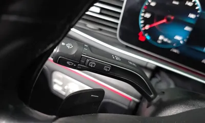 Mercedes-Benz GLE-Class 2022, 50882 км, за 44308.78 USD - фото 34