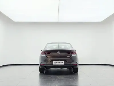 Mazda 3 Axela 2021, 50000 км, за 8504.84 USD