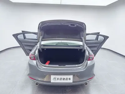 Mazda 3 Axela 2021, 50000 км, за 8504.84 USD - фото 12