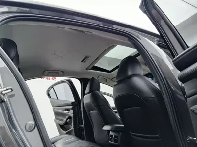 Mazda 3 Axela 2021, 50000 км, за 8504.84 USD - фото 14