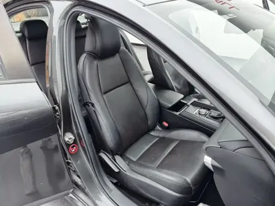 Mazda 3 Axela 2021, 50000 км, за 8504.84 USD - фото 17
