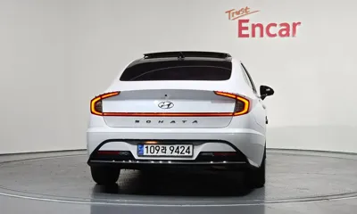 Hyundai Sonata 2020, 142628 км, за 11105.24 USD