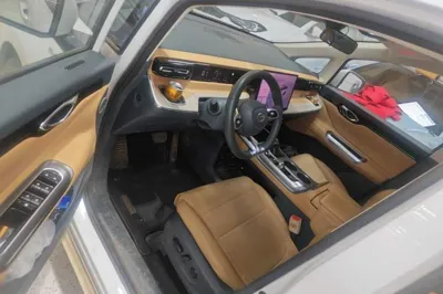 GAC Trumpchi E8 New Energy 2024, 28100 км, за 23868 USD - фото 18