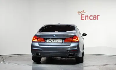 BMW 5-Series 2019, 124713 км, за 17781.61 USD