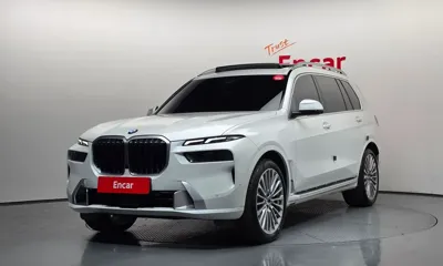 BMW X7 · 2024 год