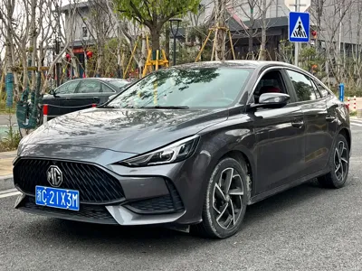MG MG5 · 2021 год